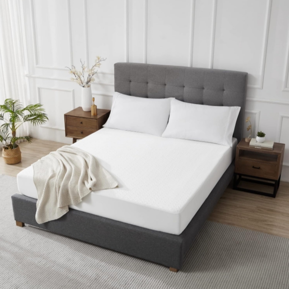 Stearns & foster mattress protector